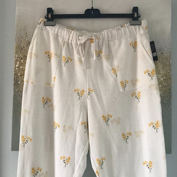 Lucky Brand Floral Sweatpants (NWT) - Picture 3 of 15